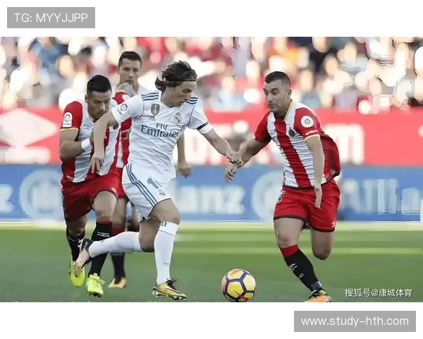 欧洲五大联赛本轮焦点战提前预告 曼联迎战切尔西 巴萨对决皇马 欧洲五大联赛本轮焦点战提前预告 曼联迎战切尔西 巴萨对决皇马