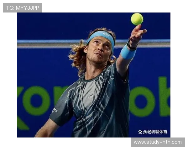 世界网坛格局再生变动新星崛起老将坚守赛场竞争愈发激烈引关注