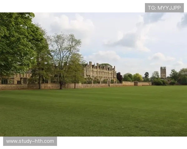 奥尔德姆俱乐部最新动态与周边活动全景深度解析 奥尔德姆俱乐部最新动态与周边活动全景深度解析