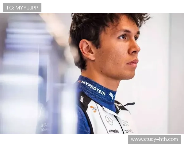 F1赛季最新动态：车队策略调整与车手积分榜激烈争夺