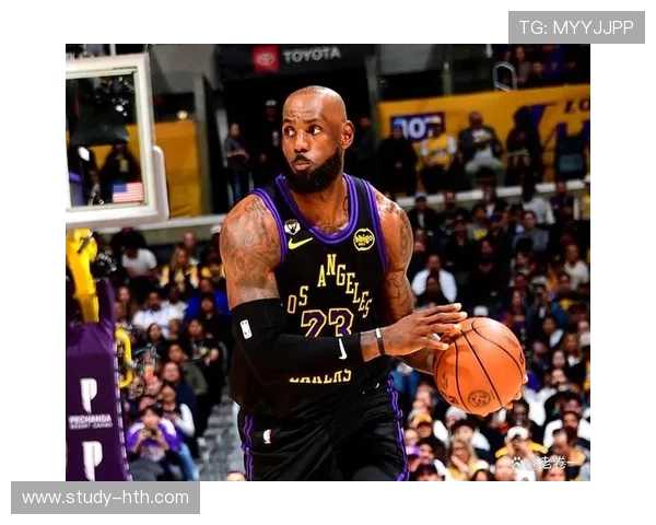 湖人逆转勇士詹姆斯关键表现引爆赛季争冠格局再起波澜全场沸腾夜