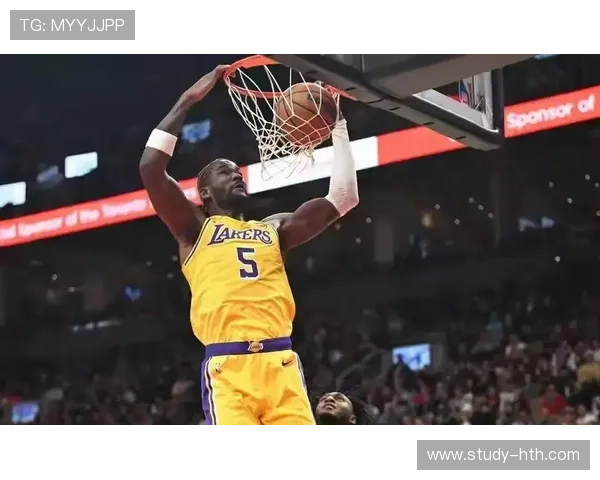 湖人火力全开逆转勇士詹姆斯精彩表现引热议