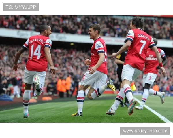 西汉姆联俱乐部：从历史辉煌到现代挑战的足球传奇之路